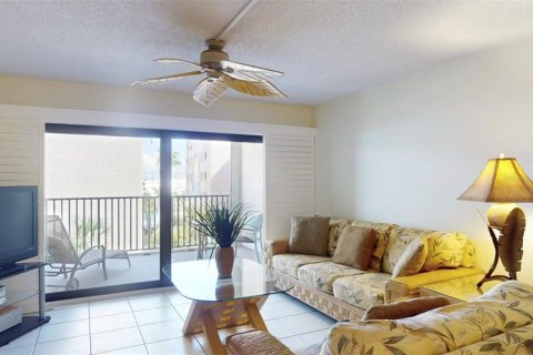 Copropriété à vendre à Madeira Beach, Floride: 2 chambres, 93.37 m2 № 1602072 - photo 15