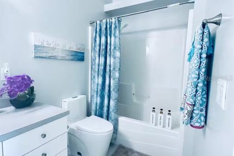 Apartamento en alquiler en Cape Coral, Florida, 2 dormitorios, 116.13 m2 № 1720398 - foto 11