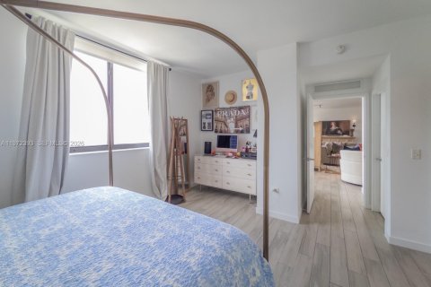 Condominio en venta en Miami, Florida, 2 dormitorios, 113.71 m2 № 2033250 - foto 11