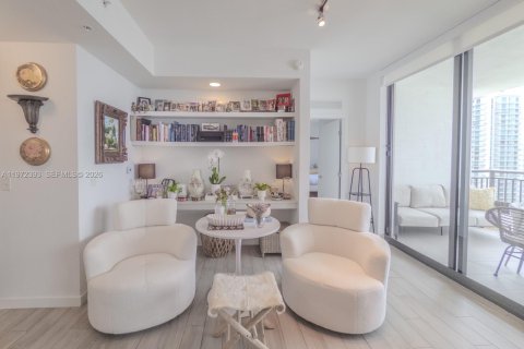 Condominio en venta en Miami, Florida, 2 dormitorios, 113.71 m2 № 2033250 - foto 2