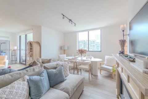 Condominio en venta en Miami, Florida, 2 dormitorios, 113.71 m2 № 2033250 - foto 5