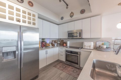 Condominio en venta en Miami, Florida, 2 dormitorios, 113.71 m2 № 2033250 - foto 7