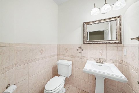 House in Lutz, Florida 4 bedrooms, 236.34 sq.m. № 2098481 - photo 20
