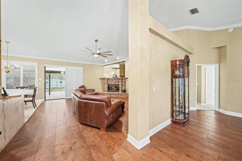 House in Lutz, Florida 4 bedrooms, 236.34 sq.m. № 2098481 - photo 13