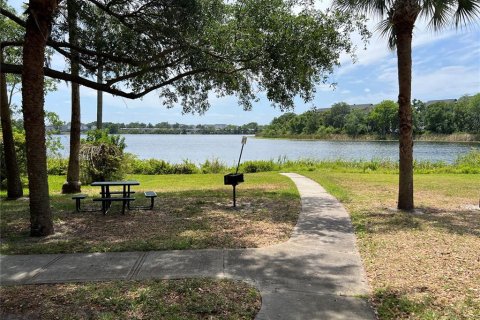Condo in Maitland, Florida, 2 bedrooms  № 1680299 - photo 30