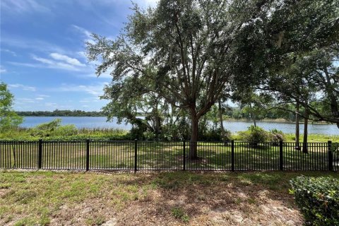 Condo in Maitland, Florida, 2 bedrooms  № 1680299 - photo 26