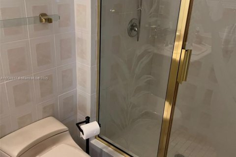 Condo in Bal Harbour, Florida, 2 bedrooms  № 1727164 - photo 6