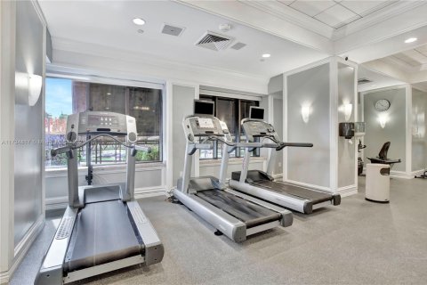Condo in Bal Harbour, Florida, 2 bedrooms  № 1727164 - photo 27