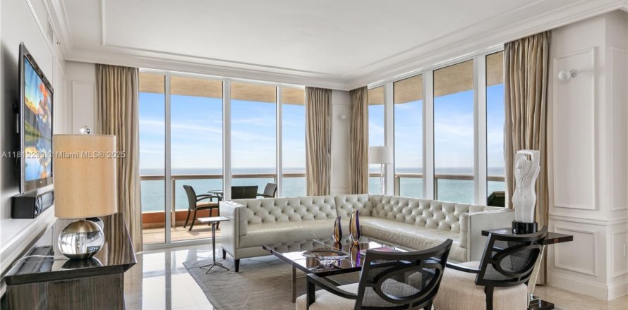 Condo à Sunny Isles Beach, Floride, 4 chambres  № 1775776