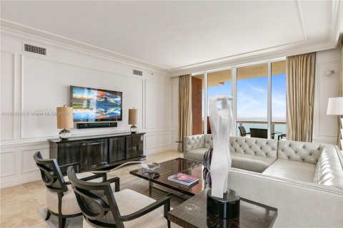 Copropriété à louer à Sunny Isles Beach, Floride: 4 chambres, 254.18 m2 № 1775776 - photo 23