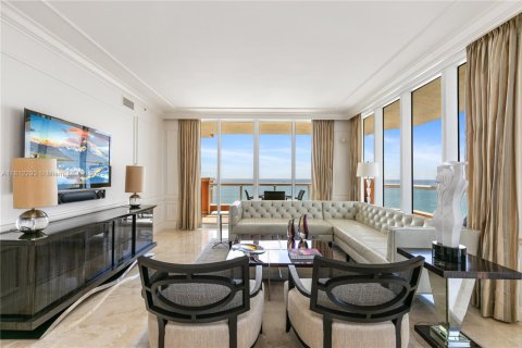 Copropriété à louer à Sunny Isles Beach, Floride: 4 chambres, 254.18 m2 № 1775776 - photo 22