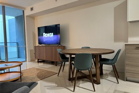 Condominio en alquiler en Miami, Florida, 1 dormitorio, 59.83 m2 № 1689431 - foto 23