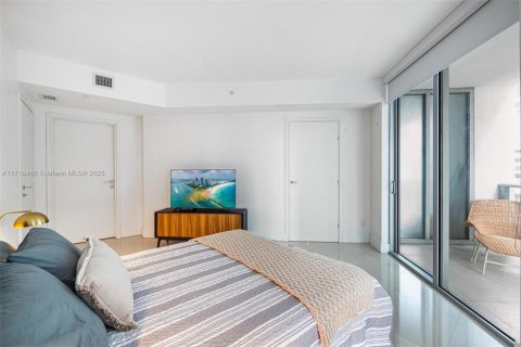 Condominio en alquiler en Miami, Florida, 1 dormitorio, 59.83 m2 № 1689431 - foto 11
