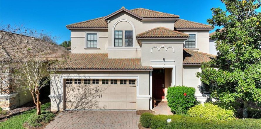 House in Davenport, Florida 7 bedrooms, 334.82 sq.m. № 1591080