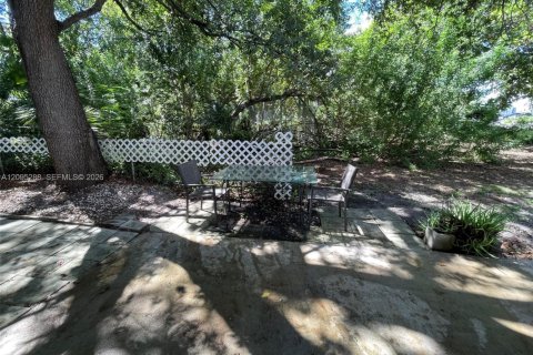 Appartement à louer à Fort Lauderdale, Floride: 1 chambre, 69.68 m2 № 2390076 - photo 23
