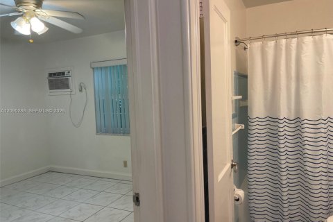 Appartement à louer à Fort Lauderdale, Floride: 1 chambre, 69.68 m2 № 2390076 - photo 11