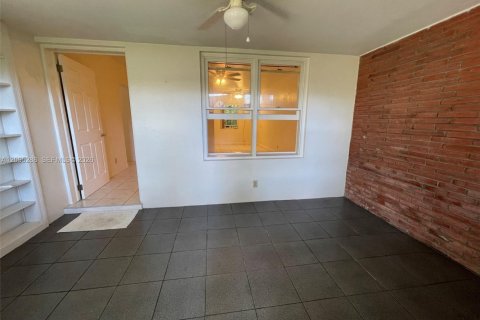 Appartement à louer à Fort Lauderdale, Floride: 1 chambre, 69.68 m2 № 2390076 - photo 8