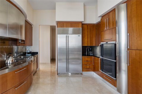 Купить кондоминиум в Санни-Айлс-Бич, Флорида 3 спальни, 207.73м2, № 1896165 - фото 9