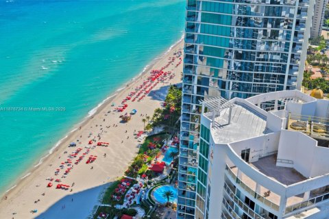 Купить кондоминиум в Санни-Айлс-Бич, Флорида 3 спальни, 207.73м2, № 1896165 - фото 26