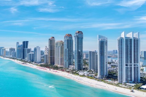 Купить кондоминиум в Санни-Айлс-Бич, Флорида 3 спальни, 207.73м2, № 1896165 - фото 29