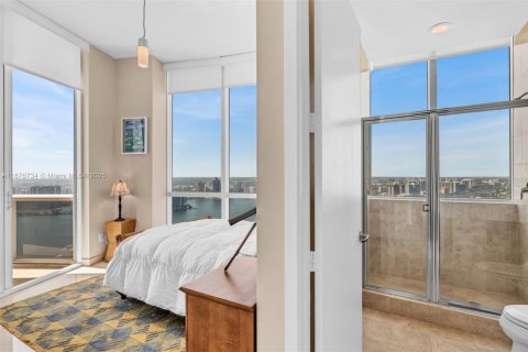 Купить кондоминиум в Санни-Айлс-Бич, Флорида 3 спальни, 207.73м2, № 1896165 - фото 16