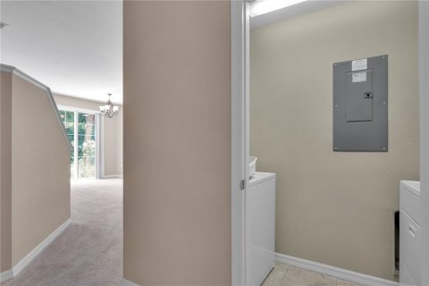 Touwnhouse à vendre à Tampa, Floride: 3 chambres, 137.5 m2 № 2150699 - photo 16