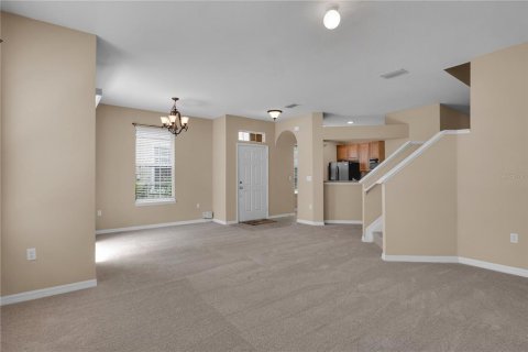 Touwnhouse à vendre à Tampa, Floride: 3 chambres, 137.5 m2 № 2150699 - photo 4