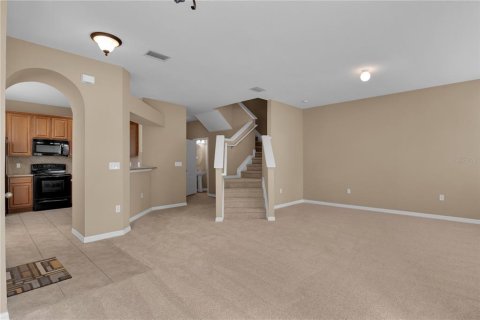 Touwnhouse à vendre à Tampa, Floride: 3 chambres, 137.5 m2 № 2150699 - photo 2
