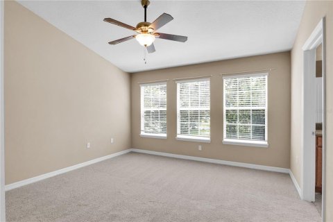 Touwnhouse à vendre à Tampa, Floride: 3 chambres, 137.5 m2 № 2150699 - photo 8