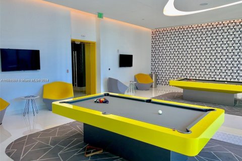 Condo in Miami, Florida, 1 bedroom  № 1862523 - photo 7