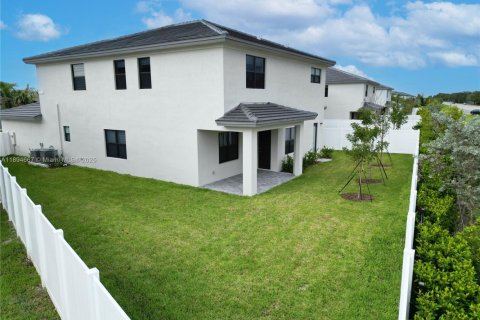 Casa en alquiler en Miramar, Florida, 5 dormitorios, 314.1 m2 № 1947109 - foto 22