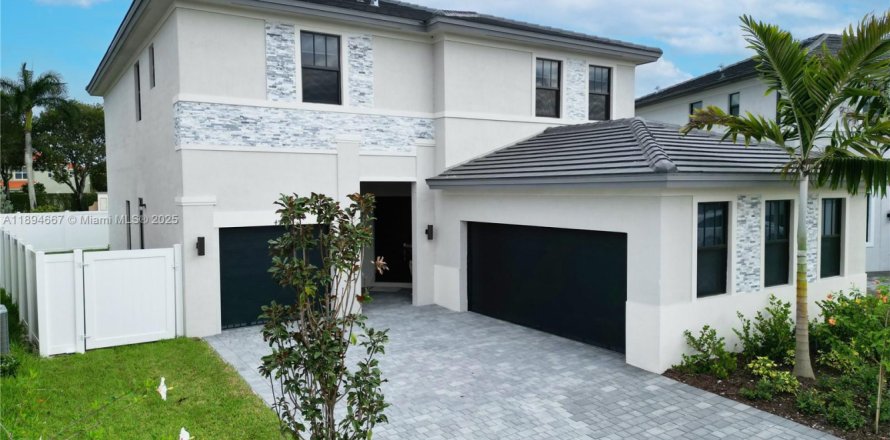 Casa en Miramar, Florida 5 dormitorios, 314.1 m2 № 1947109