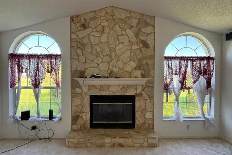 Casa en venta en Zephyrhills, Florida, 3 dormitorios, 190.64 m2 № 1906240 - foto 6