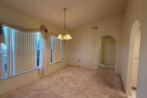 Casa en venta en Zephyrhills, Florida, 3 dormitorios, 190.64 m2 № 1906240 - foto 12