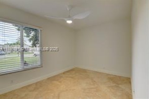 Casa en venta en Boca Raton, Florida, 3 dormitorios, 105.17 m2 № 1946046 - foto 10