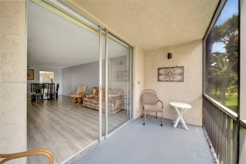 Купить кондоминиум в Санрайз, Флорида 2 спальни, 107.95м2, № 1861310 - фото 8