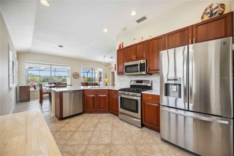 House in Laurel, Florida 3 bedrooms, 137.96 sq.m. № 1518257 - photo 9