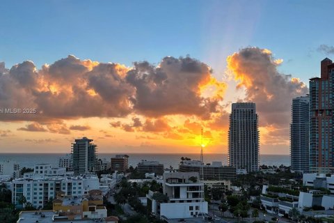 Copropriété à vendre à Miami Beach, Floride: 2 chambres, 100.33 m2 № 1921261 - photo 23
