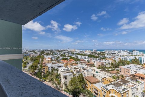 Copropriété à vendre à Miami Beach, Floride: 2 chambres, 100.33 m2 № 1921261 - photo 19