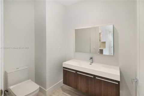 Купить кондоминиум в Норт-Майами, Флорида 3 спальни, 182.74м2, № 1978754 - фото 22