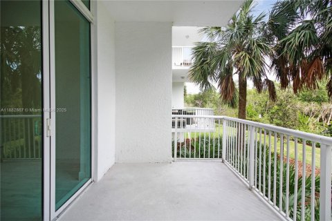 Купить кондоминиум в Норт-Майами, Флорида 3 спальни, 182.74м2, № 1978754 - фото 23