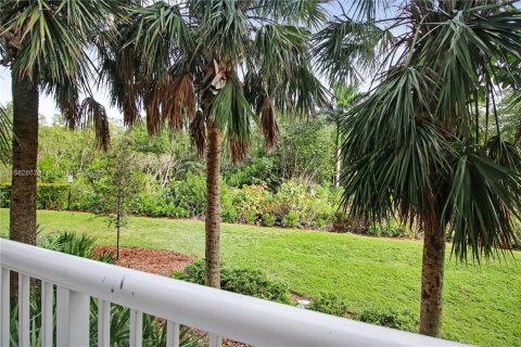 Купить кондоминиум в Норт-Майами, Флорида 3 спальни, 182.74м2, № 1978754 - фото 25