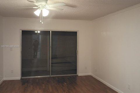 Apartment in Coral Springs, Florida 2 bedrooms, 99.41 sq.m. № 1999805 - photo 6