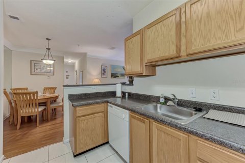 Condo in Bradenton, Florida, 3 bedrooms  № 1630233 - photo 14
