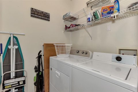 Condo in Bradenton, Florida, 3 bedrooms  № 1630233 - photo 24