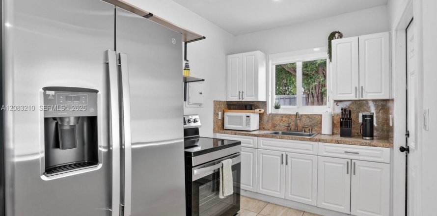 Villa ou maison à Miami, Floride 1 chambre, 51.1 m2 № 2352083