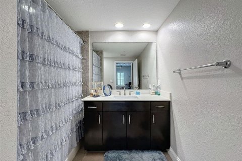 Condo in Tampa, Florida, 2 bedrooms  № 1743390 - photo 29
