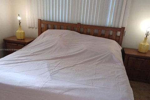 Condominio en venta en Miami, Florida, 2 dormitorios, 82.03 m2 № 1978667 - foto 6