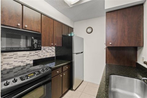 Condo in Davie, Florida, 2 bedrooms  № 1936703 - photo 6