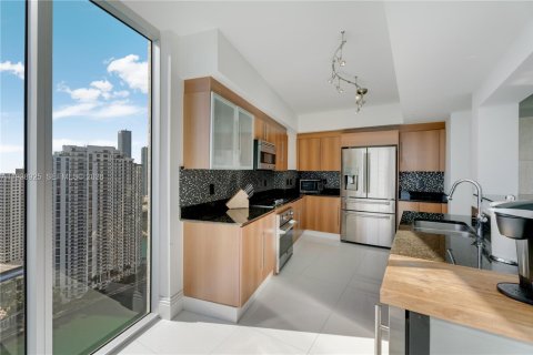 Купить кондоминиум в Майами, Флорида 3 спальни, 166.48м2, № 1997250 - фото 8